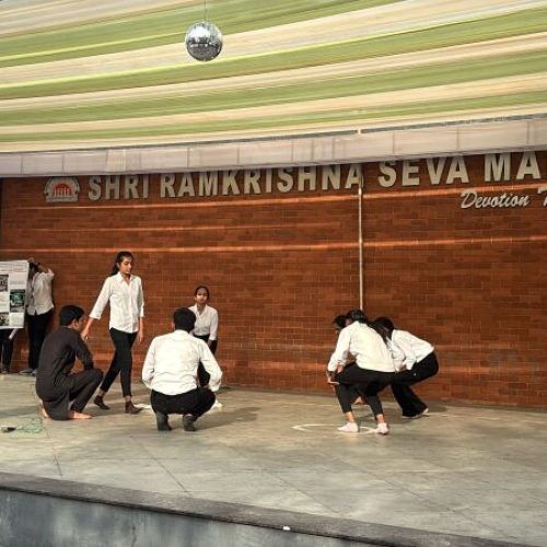 Meghdhanush Techfest - Anand Pharmacy College (4)